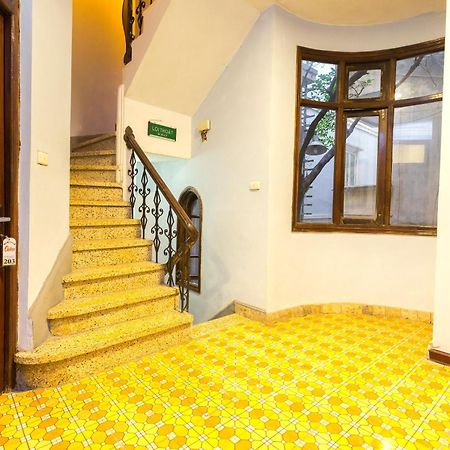 Chikoo Homestay Spot-On Hanoï Extérieur photo