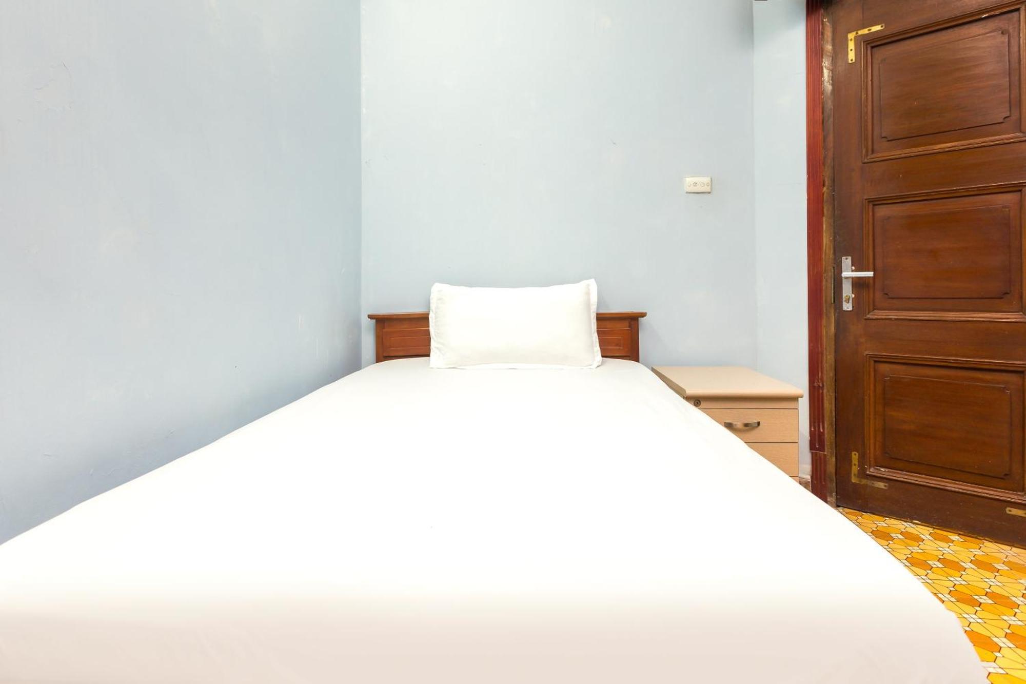 Chikoo Homestay Spot-On Hanoï Extérieur photo